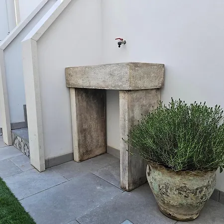 Apartment Retro - Pandorea -