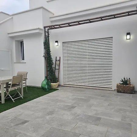 Apartment Retro - Pandorea -